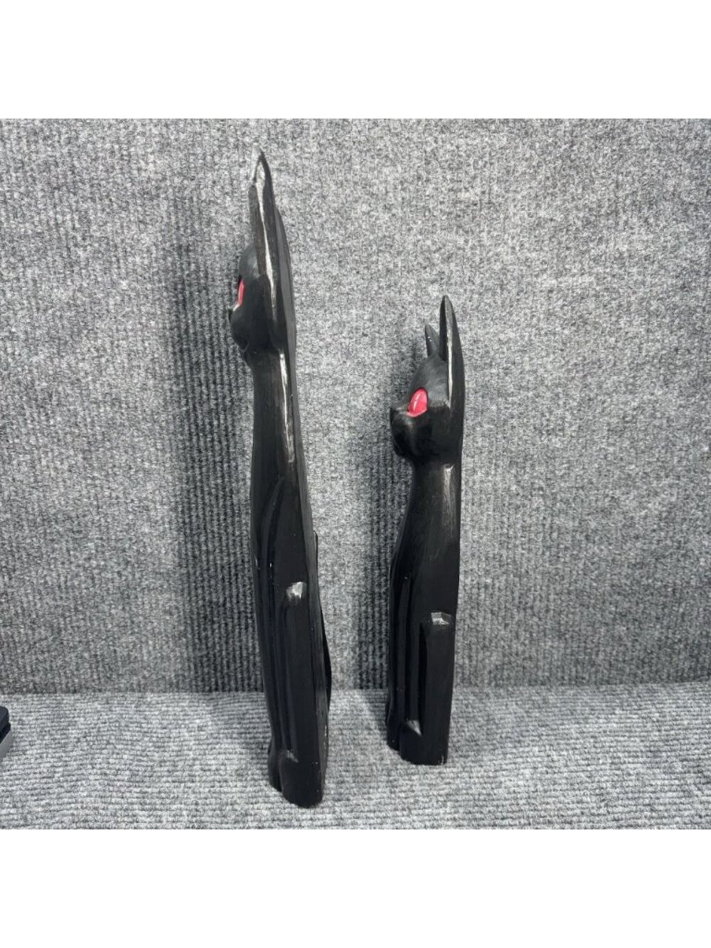 Set of 2 Vintage Black Cat Statues Wood Red Eyes Tall & Small Figures Halloween - Picture 6 of 9